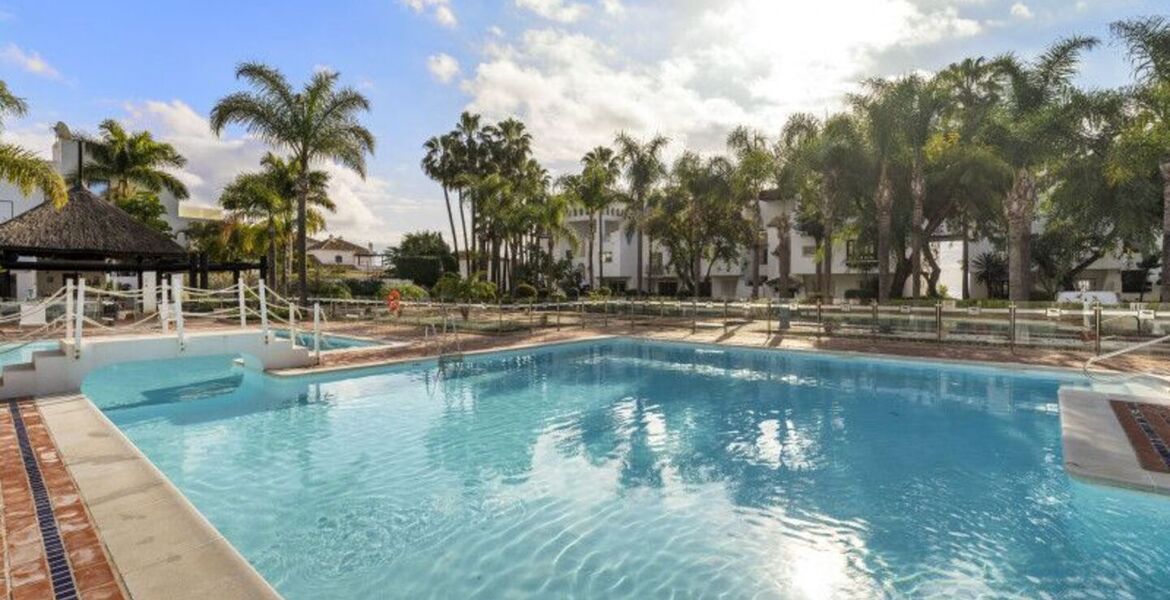 Роскошные Апартаменты в Puente Romano Beach Resort Марбелья
