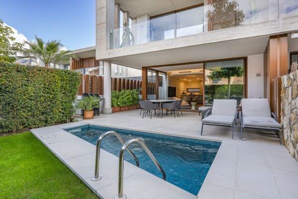 Exclusive 4-Bedroom Townhouse on Marbella's Golden Mile