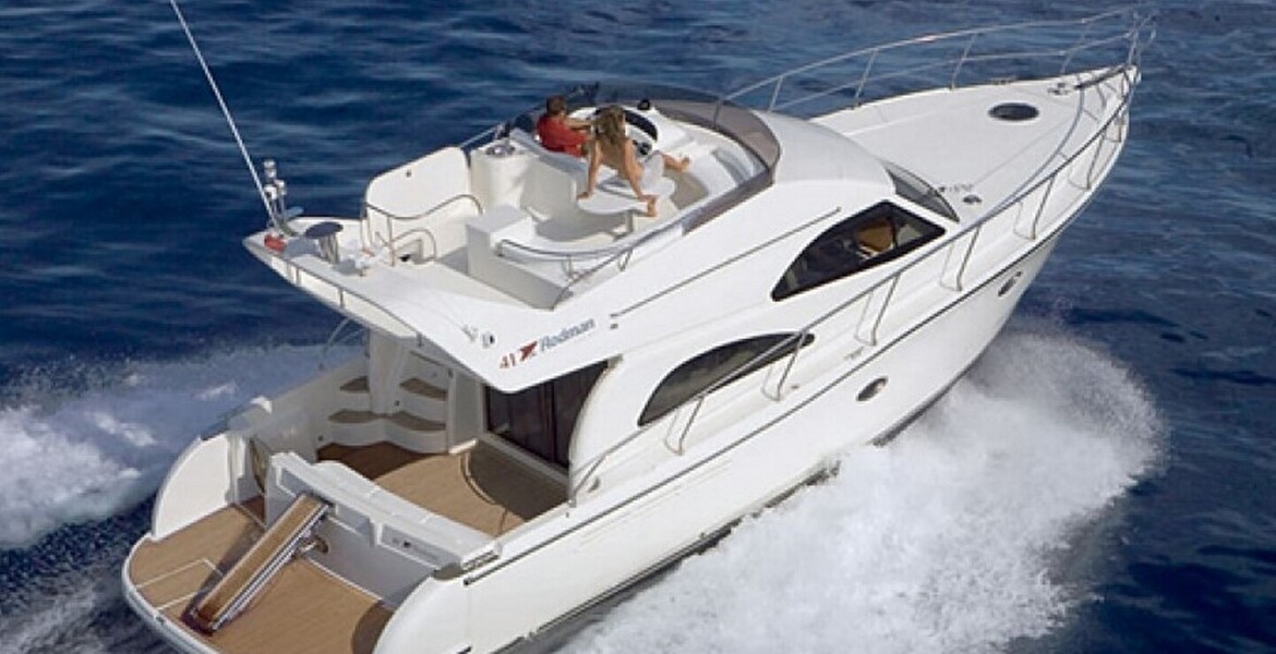 Яхта Rodman Flybridge 44 в аренду в Пуэрто Банус, Марбелья. 