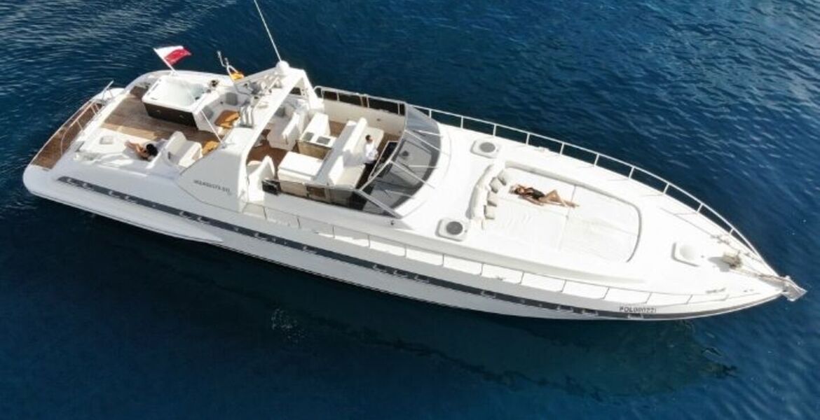 Яхта Mangusta 80 в аренду в Марбелье, Пуэнте Банус.