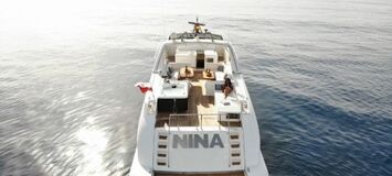 Яхта Mangusta 80 в аренду в Марбелье, Пуэнте Банус.